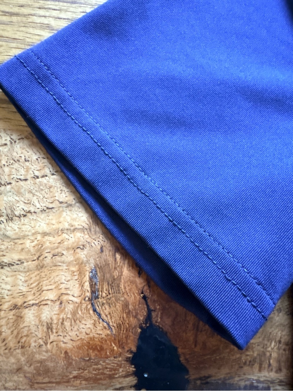 Southern Tide Boys XL (16) Short Sleeve Navy Blue Polo - great condition! - Picture 4 of 16